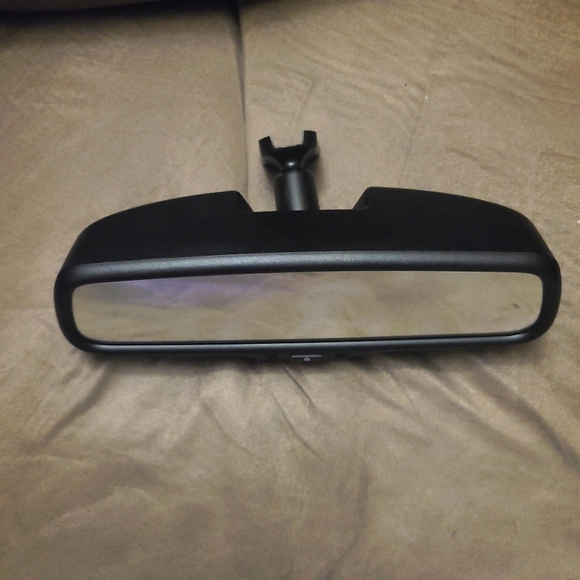 2014-2017 Jeep Wrangler Auto Dim Interior Rear View Mirror OEM - Picture 1 of 9